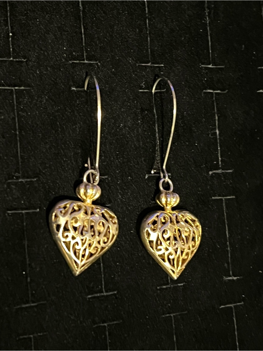 Delicate Filigree Heart Drop Earrings - Gold